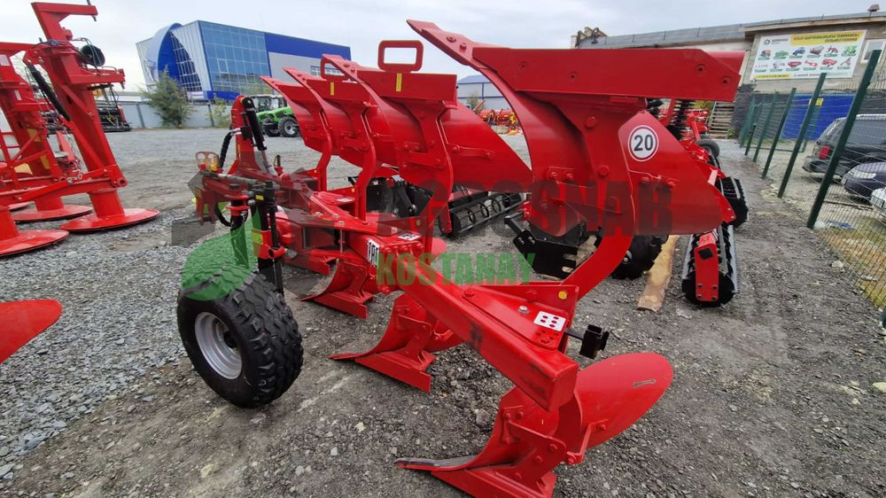 Плуг оборотный 3+1 Lisicki Лисички ГАРАНТИЯ ДОСТАВКА СУБСИДИИ