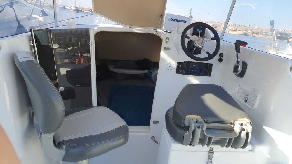 Vand barca Pilot house PL Pilot House 540 + motor 90 CP + peridoc