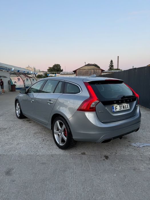 VOLVO V60 2014 — imagine 3