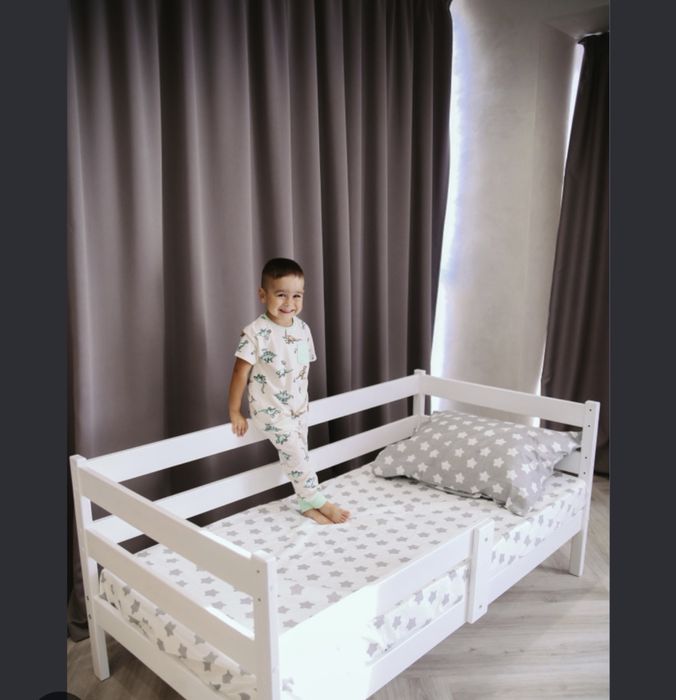 Продам детскую кроватку