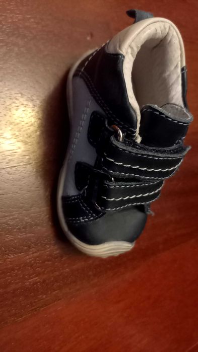 Pantofi / ghete ortopedice bebeluși