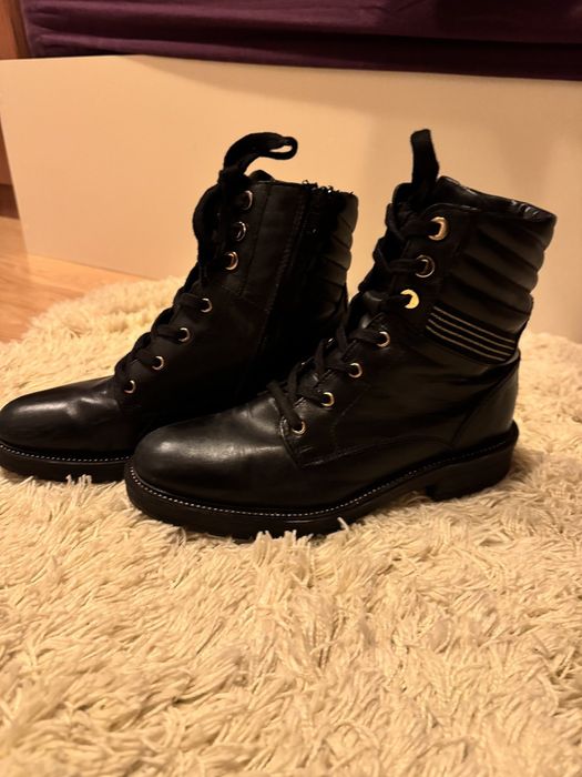 Кожени и велурени боти