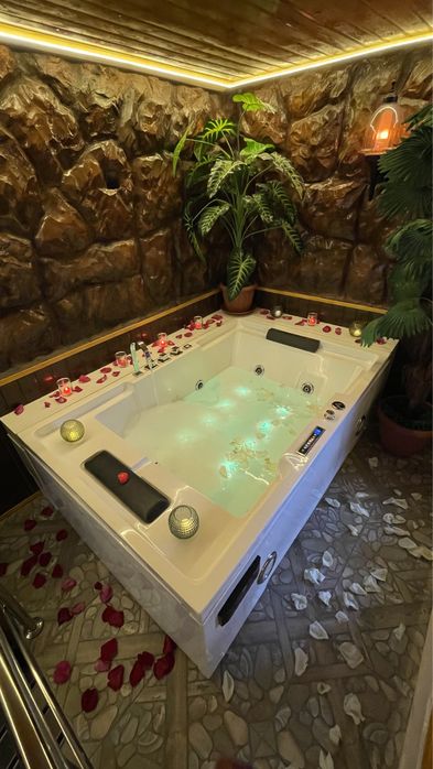 Коттедж посуточно! Караоке. Сауна. Бильярдная. В центре города