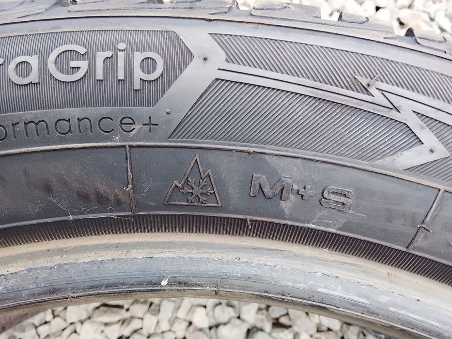 205 55 17. Goodyear.An 2022
