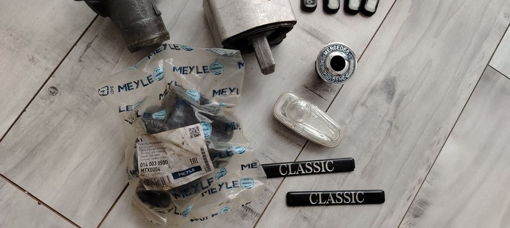 Продам запчасти мерседес W210