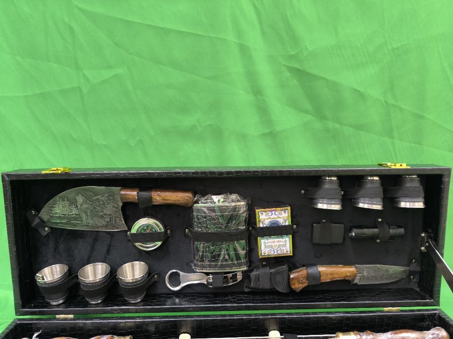 Мужской ПОДАРОЧНЫЙ набор шампуров для семейного отдыха на природе