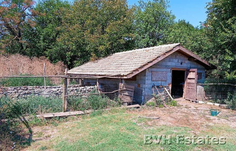 Продава се Къща в с. Белгун, Област Добрич - 70 кв.м за 1072 €/кв.м - Снимка #13
