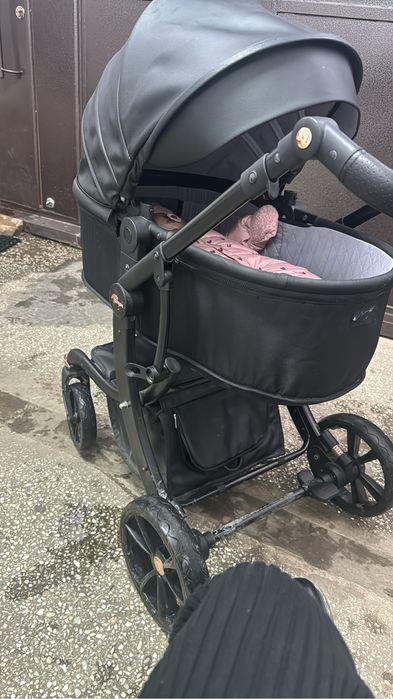 Продам коляску