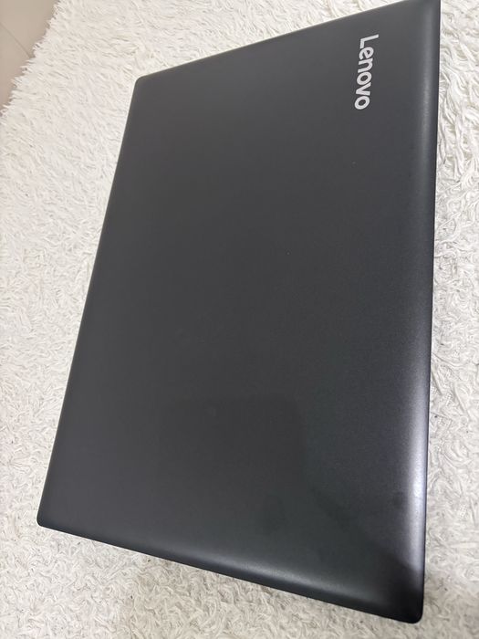 Ноутбук , состочние идеальное