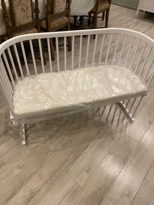 Продам кроватку