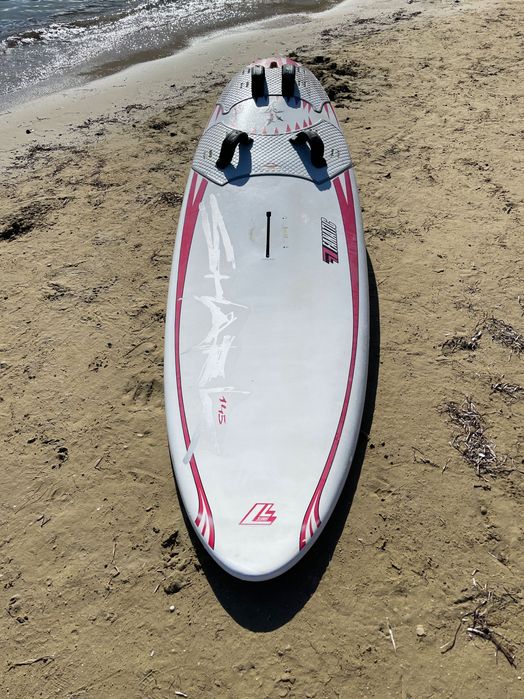 Vand placa de windsurfing Fanatic Shark 145 l
