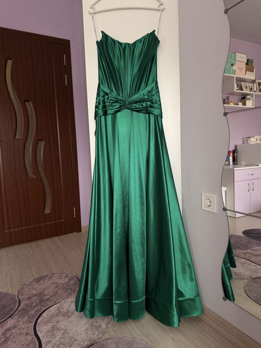 Бална рокля Sherri Hill