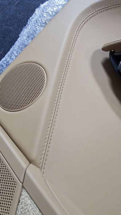 fata usa porsche cayenne 955 (dreapta spate)

cod oe: 9