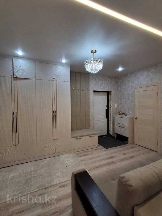 Береке микрорайон 121кв.м 3 комнатная