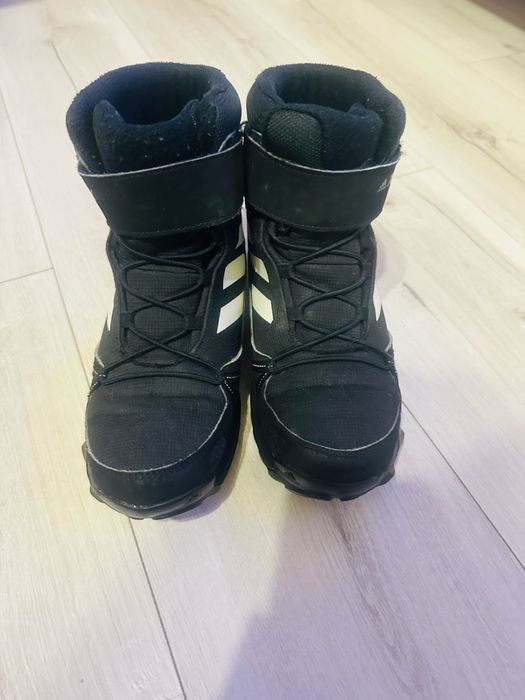 Зимни адидас за момче