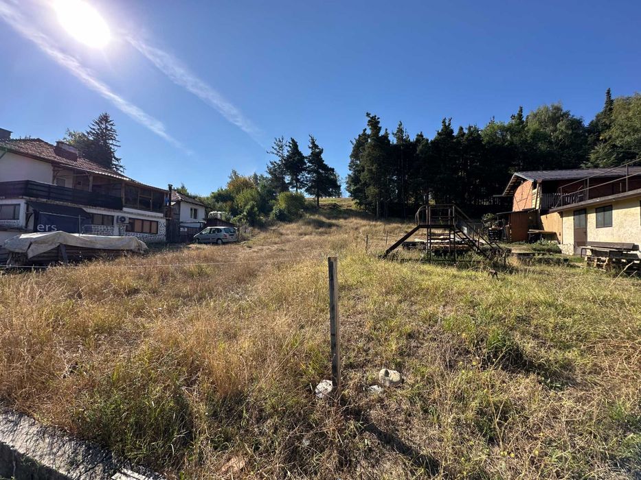 Продава се Парцел в Разлог - 900 кв.м за 77 €/кв.м - Снимка #5