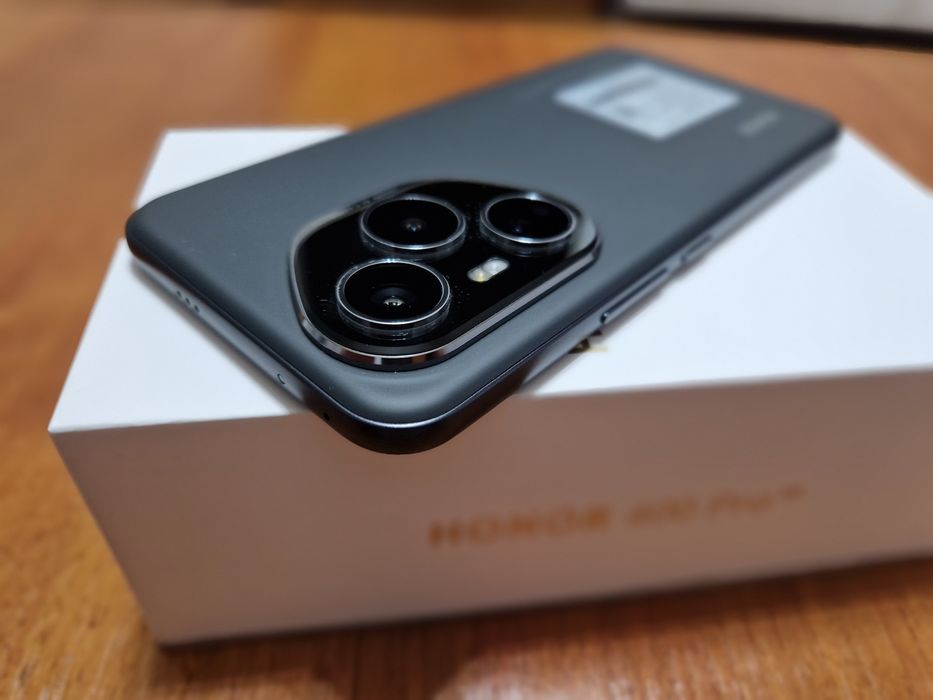 HONOR 400 pro память 512гб