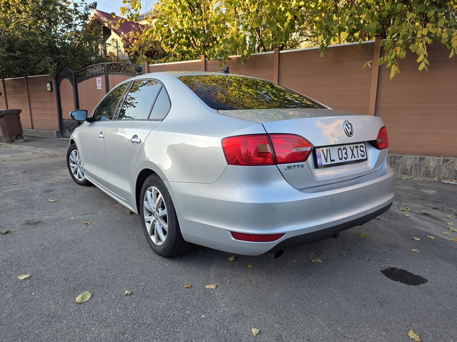 Volkswagen Jetta 1.6 TDI Automat