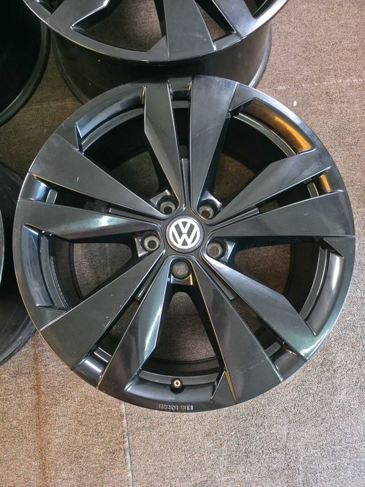 4 Jante Aliaj 5x112 19'' OEM VW ID4 ID5 - CA NOI - 8J ET 45 - 9J ET 58 57.1 !