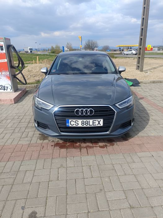 Vând audi A3 sedan