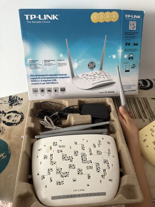 Продам роутрер 8000тг