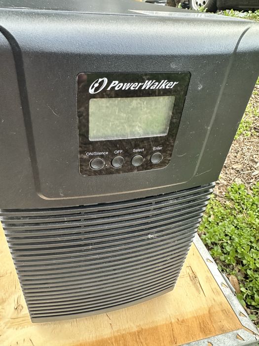 UPS 3000va / 2.7 kW онлайн двойна конверсия