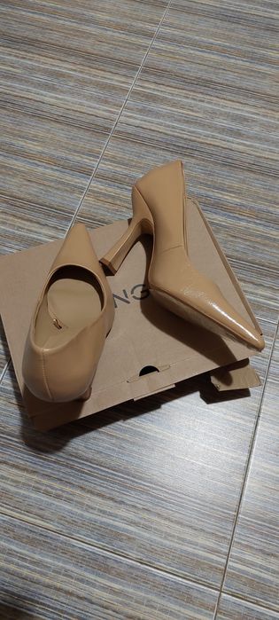 Елегантни обувки