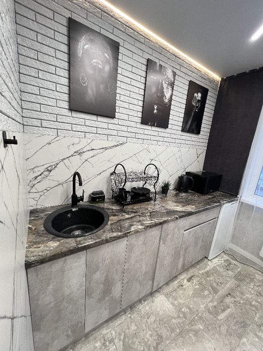 Black Lux studio Торайгырова 107