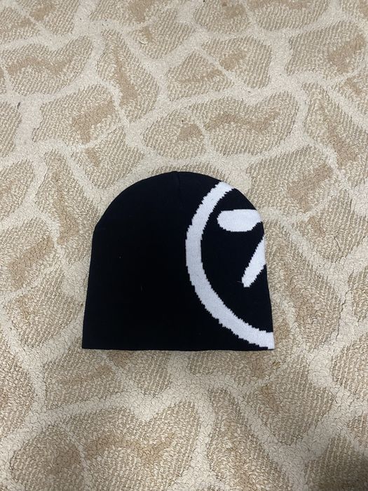 Брендовые шапки