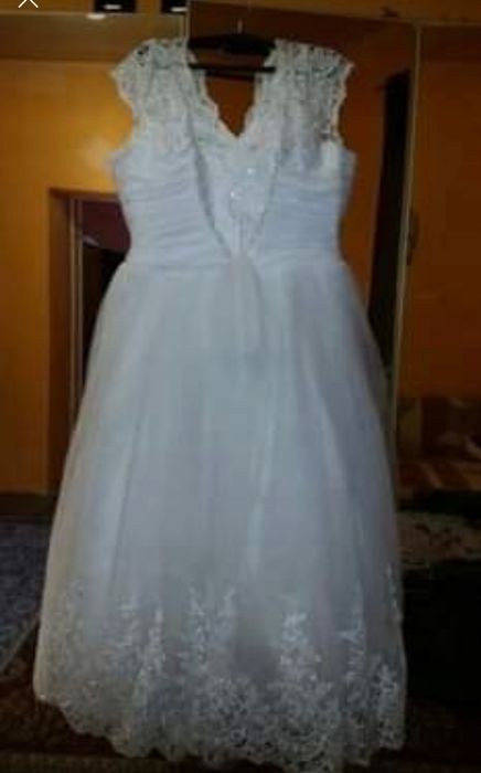 Vând rochie mireasa