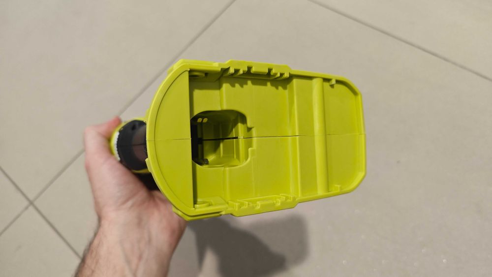 Акумулаторна тресточка Ryobi