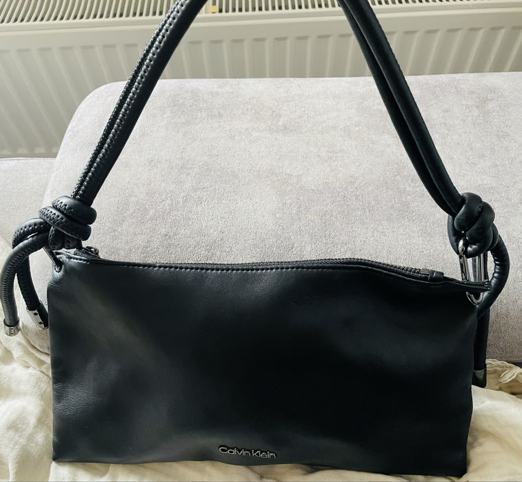 Geanta Calvin Klein de mână