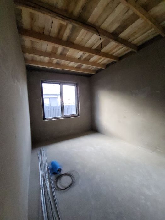 Tencuiala mecanizata