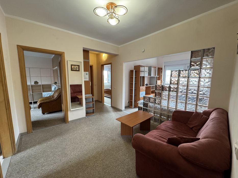Apartament in chirie