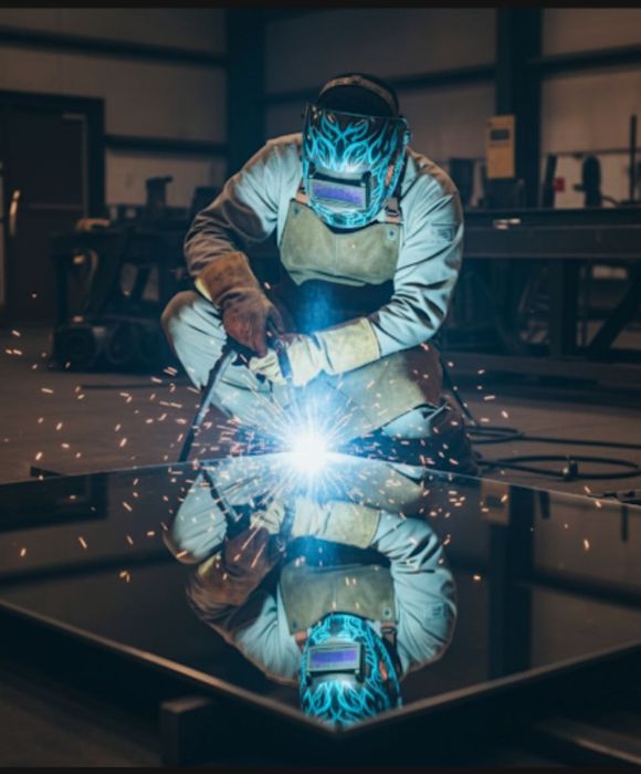 Сварочные услуги, работа сварщика на выезд.svarka xizmat навес и крыша