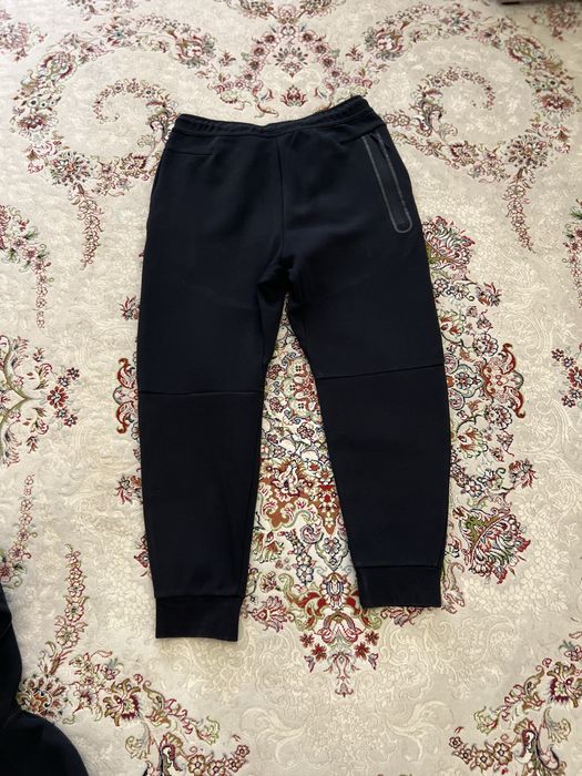 Продам мужское трико NIKE