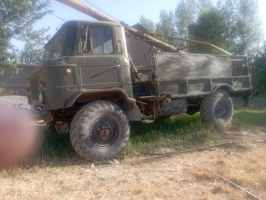 Срочно 66 сотилади