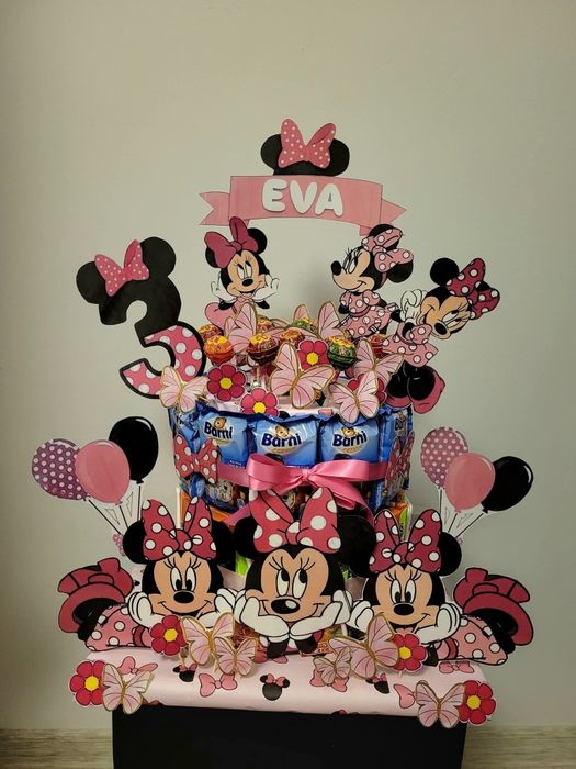 Tort dulciuri sau cutiute