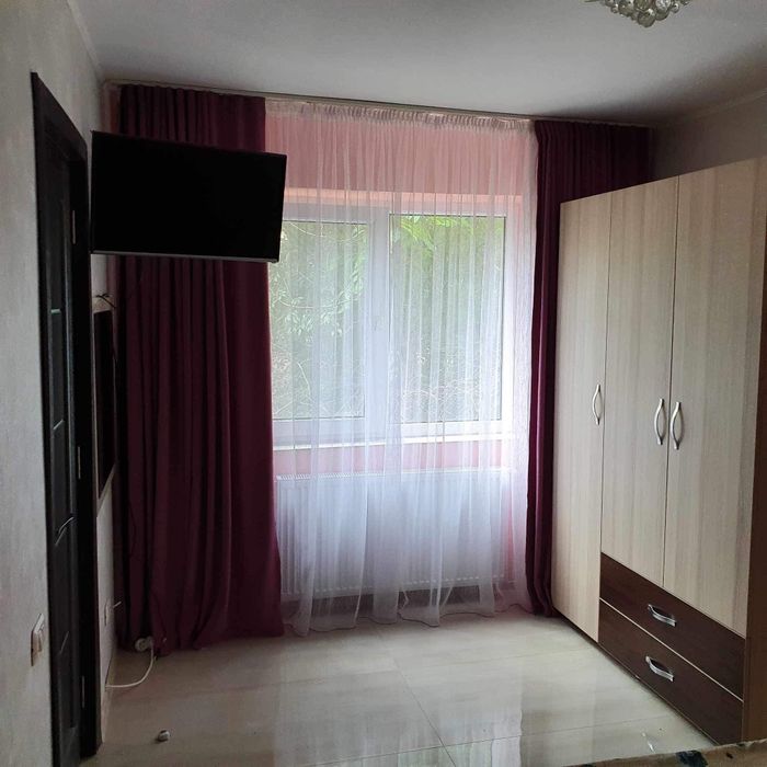 Proprietar inchiriez apartment  cu 2 camere Tomis Nord