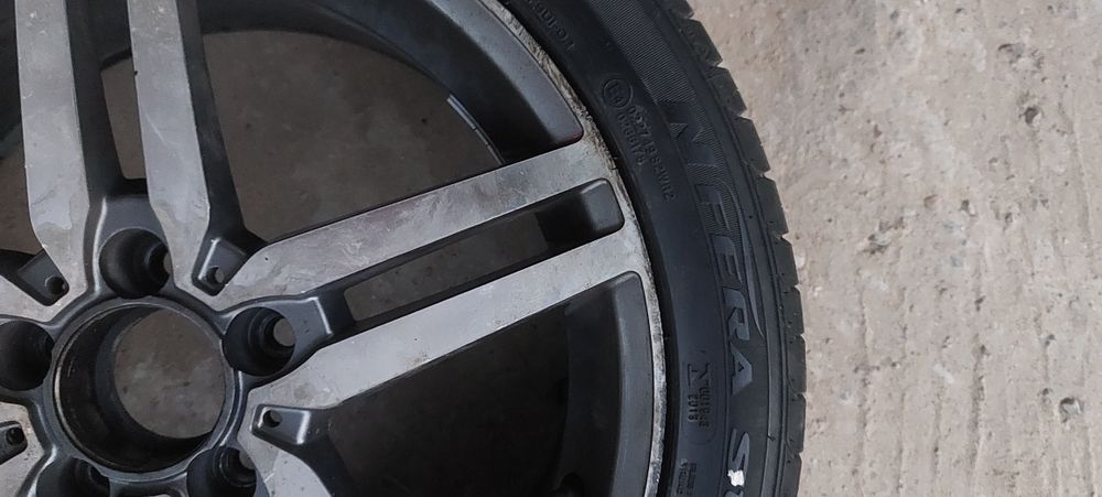 Шина 245/40R17 корея