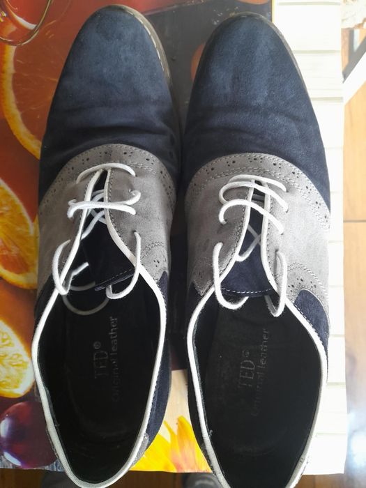 Pantofi de femeie din piele întoarsă