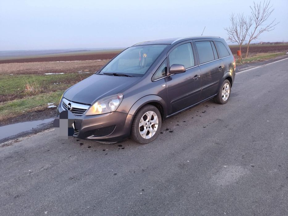 Vand opel zafira 7locuri