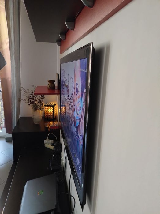 TV Samsung Seria 6 LED Edge