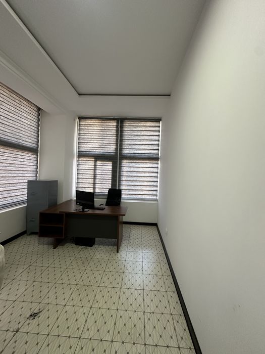 Ofis Arenda Beriladi Autozip Korxonasida