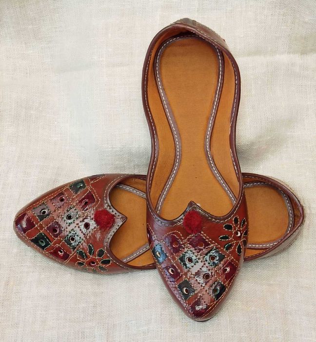 Индийски кожени чехли