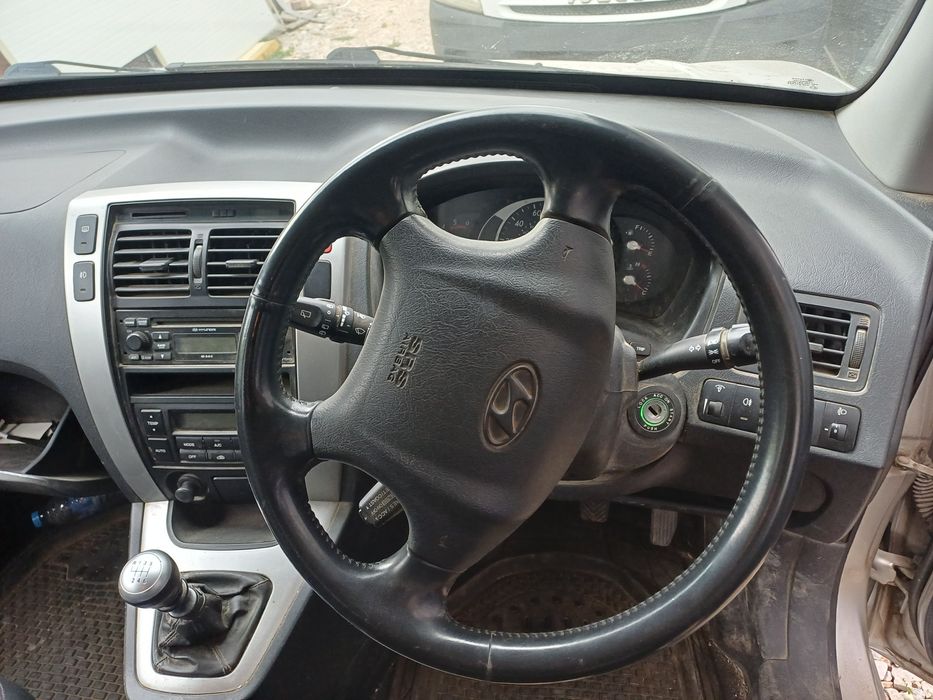 Hyundai Tucson/Хюндай Туксон дизел 2.0, 140к.с. 4×4 на части