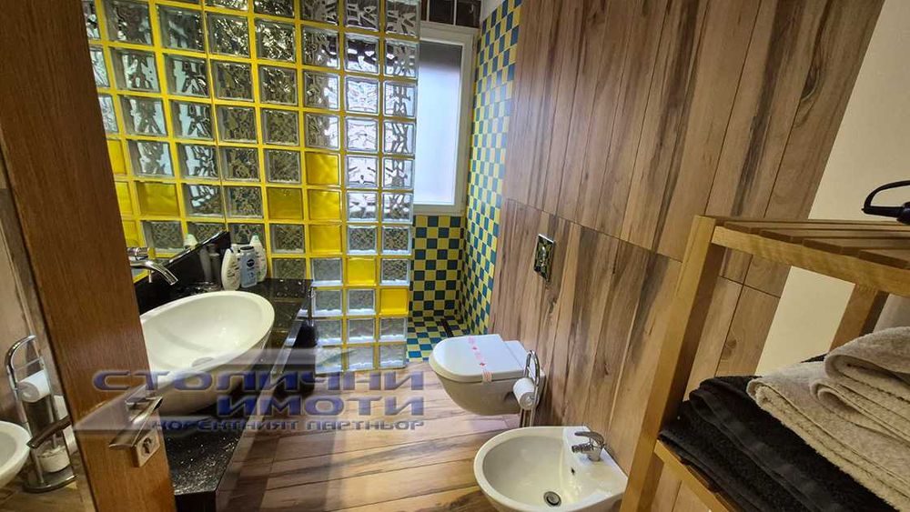 Дава се под наем Едностаен апартамент в София, Център - 60 кв.м за 765 € - Снимка #5