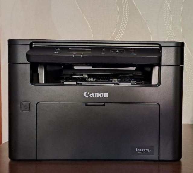 Срочно! Продается Принтер 3в 1. Б/у. В хорошем состоянии