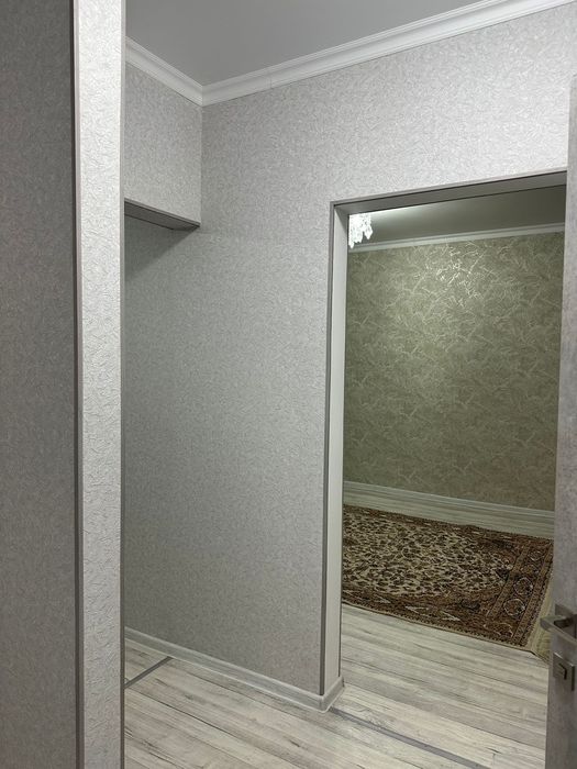 Сдам в аренду однокомнатная 4 м-н 100т +,ком услуги