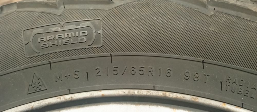 Нива гризевые колеса